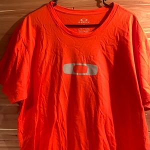 Oakley shirt